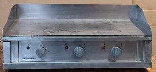 Roband Bench Top Electric Griddle - Used - 2 Phase - $875 + GST