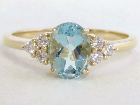 1.12ct Aquamarine & Diamond Ring in 14k Yellow Gold