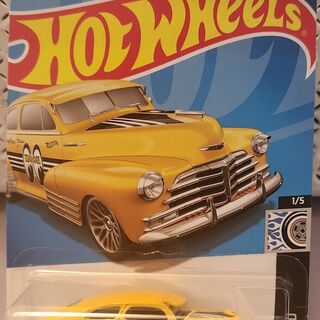 Hot Wheels Rod Squad 1/5 1947 Chevy Fleetline - Mooneyes Yellow