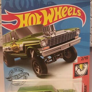 Hot Wheels Muscle Mania 2/10 1964 Nova Wagon Gasser - Green