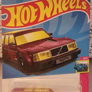 Hot Wheels HW Drift 4/5 Volvo 240 Drift Wagon - Purple