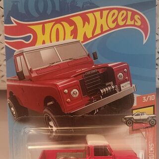 Hot Wheels HW Hot Trucks 3/10 Land Rover Series III Pickup - Red