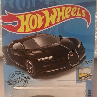 Hot Wheels Factory Fresh 7/10 2016 Bugatti Chiron - Black