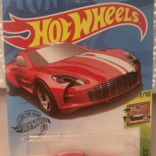 Hot Wheels HW Exotics 7/10 Aston Martin One-77 - Red