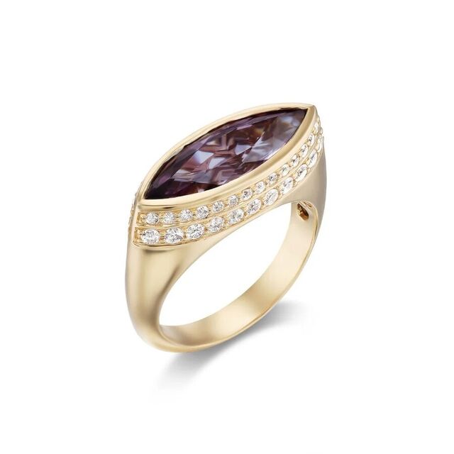 ONE OF A KIND NOMAN COCKTAIL 18 - carat gold, spinel and diamond ring