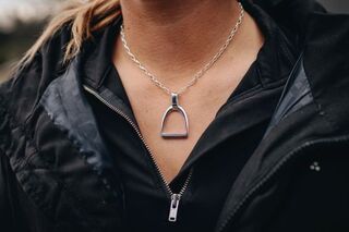 Large Stirrup Pendant & Chain Set