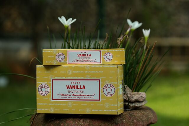 Satya - Vanilla Incense Sticks
