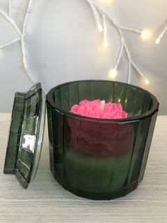 Design Republique Green Glass Peony Rose Candle