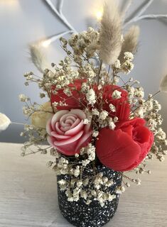 Speckled Black Pot with Red & White Flowers