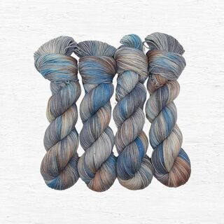 Twinkle Fingering 4ply (Merino/Nylon/Stellina)