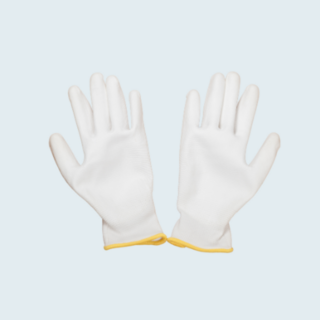 Nylon gloves